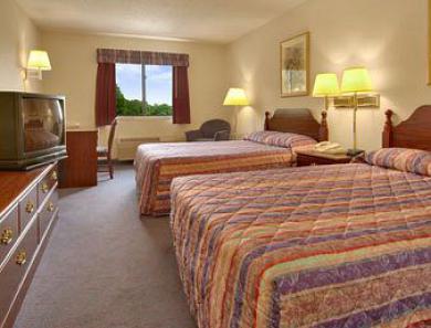 Royalton Inn And Suites, Wilmington,Ohio Екстериор снимка